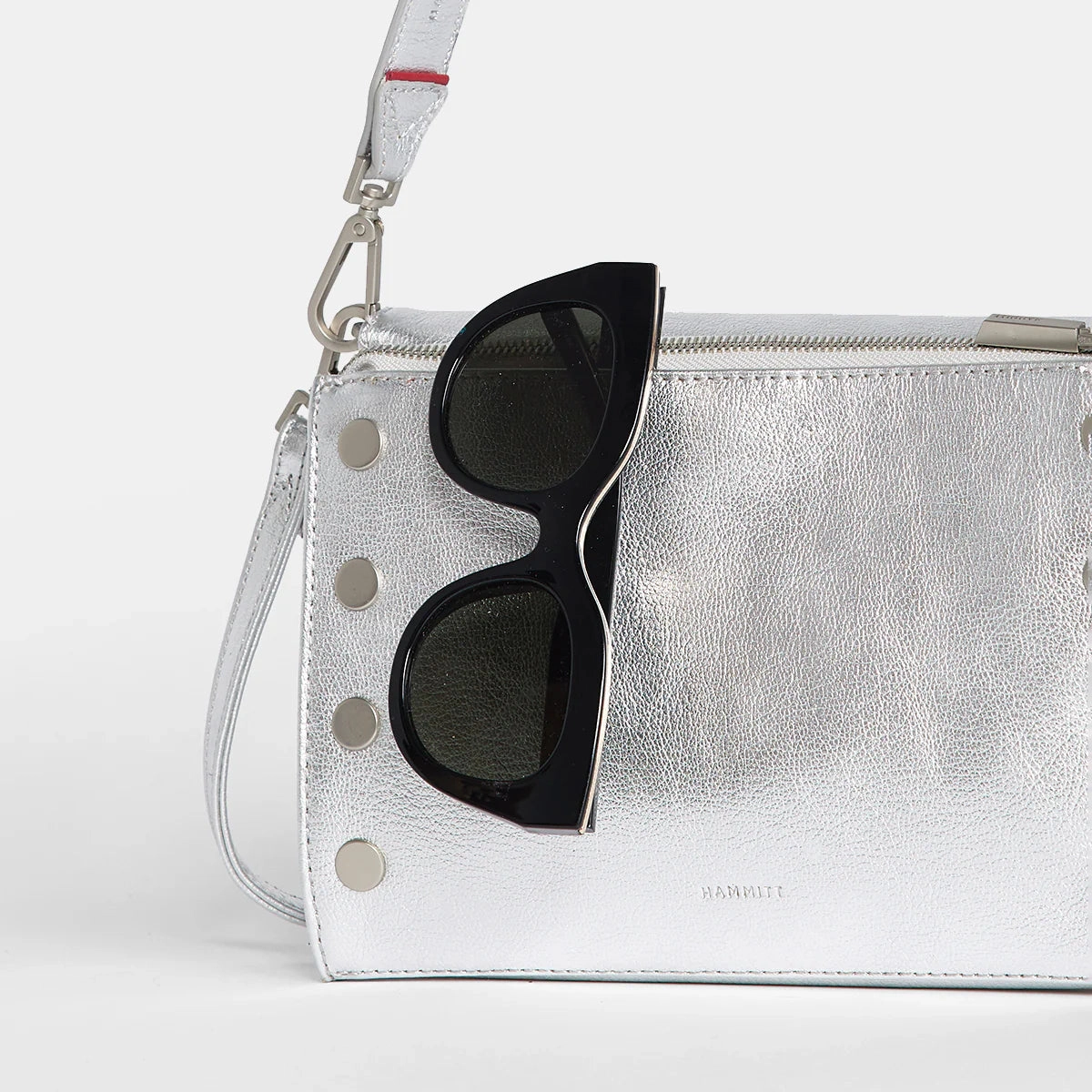 Hammitt Montana Leather Clutch Sml Handbag Sidewalk Silver/Brushed Silver